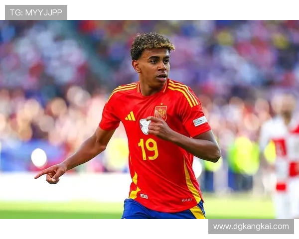 西班牙国家队世界杯预选赛配合分析与战术点评